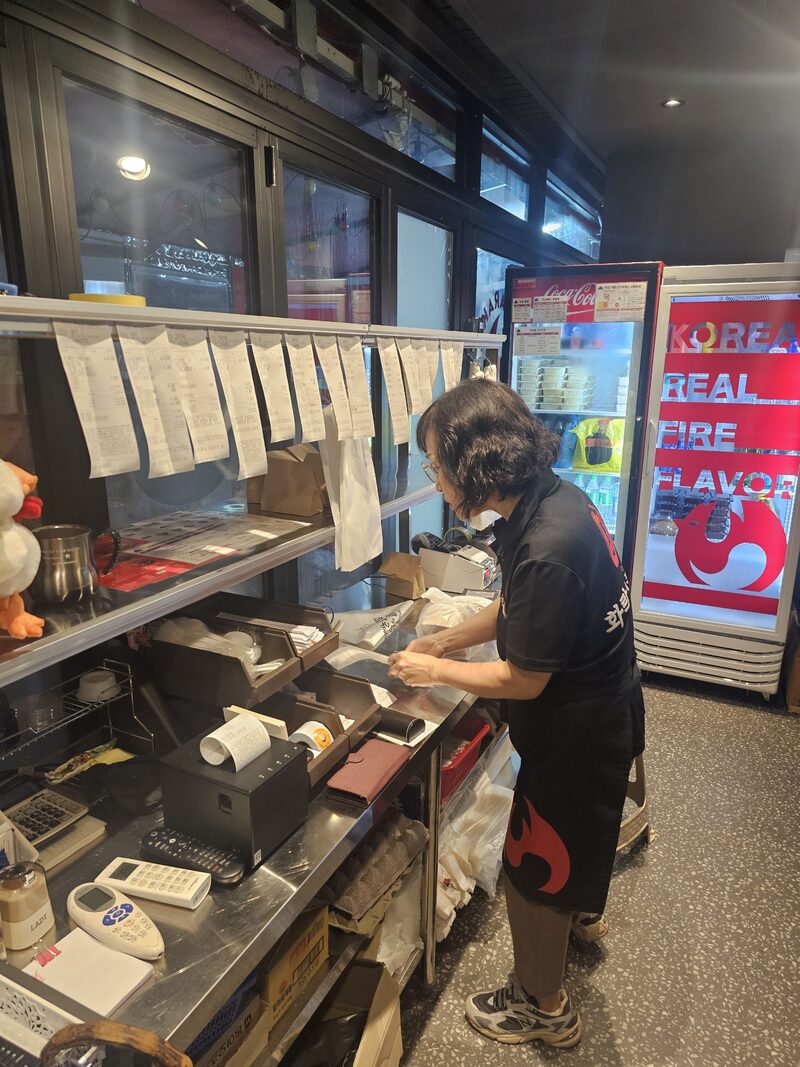 화락바베큐치킨 카운터